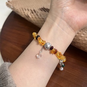 Bracelet en argent Sterling 999 avec cristal jaune et ambre naturel pour femmes, design en petites pierres, bijoux à porter au quotidien - Product Image 1