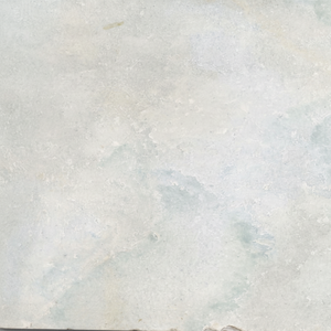 แผ่นหินควอตซ์ไซต์สีขาวฮิมาชาล เป็นมิตรกับสิ่งแวดล้อม ทนทาน ตัดตามขนาด ผิวธรรมชาติ ดีไซน์ทันสมัย แบบวางซ้อนแห้ง TSF - Product Image 1