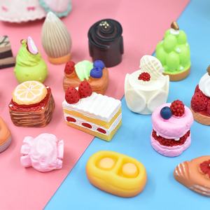 Preciosos Cabujones de Resina con Forma de Postres y Pasteles en Miniatura, con Base Plana, para Casa de Muñecas, Juguetes de Comida en Miniatura y Decoración de Manualidades DIY - Product Image 4