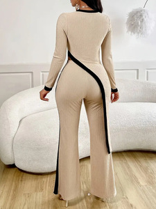 Ensemble décontracté deux pièces pour femme en tissu crêpe côtelé uni, avec haut asymétrique et pantalon superposé, grandes tailles - Product Image 2