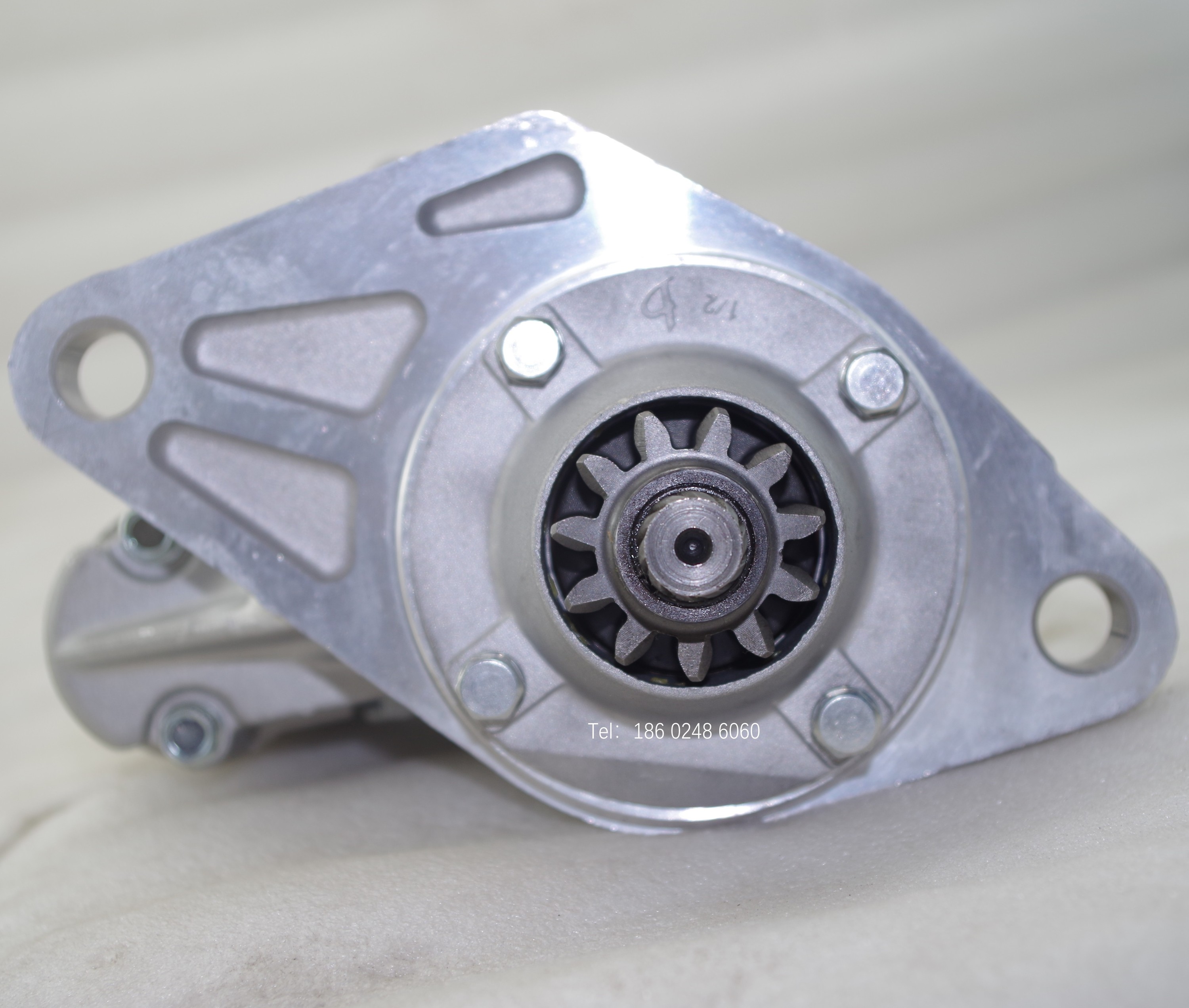 24V 4.5KW Isuzu Heavy Duty Truck Starter Motor - Genuine Hitachi