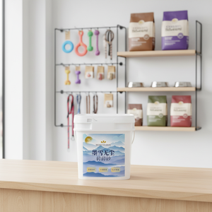 Arena para Gatos Mineral Premium, Aglutinación Rápida, Control de Olores, 99% Libre de Polvo, Altamente Absorbente, Formas Mixtas, Arena Triturada, Higiénica, Azul - Product Image 1