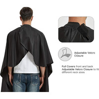 Cape de coiffure noire en polyester anti-adhésif, tablier de protection pour la coupe des cheveux, pour usage en salon, cape de barbier noire, logo personnalisé