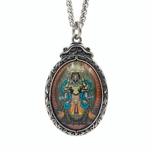 Collar Unisex Retro con Colgante Thangka de Tara Verde Pintado en Acero de Titanio y Incrustaciones de Resina, Regalo con Engaste de Bisel - Product Image 5