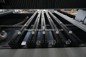 เครื่องเลเซอร์ CNC ความแม่นยำสูงสำหรับพ่นทรายกระจก เครื่องจักรสำหรับกระจก เครื่องจักรสำหรับการแปรรูปกระจก - Product Image 6