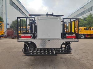 Camion distributeur d'asphalte 6m³ avec largeur de pulvérisation de 6m, pulvérisateur de bitume, moteur Dongfeng Cummins - Product Image 6