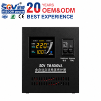 Stabilisateur de tension automatique monophasé SOV TM-5000VA avec relais régulateur, affichage numérique LED et interrupteur de bypass
