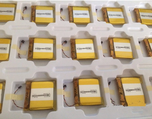 Batería de Repuesto AEC643333 de 560 mAh para Auriculares Inalámbricos Beates Studio 2 2.0 BT, Batería de 3.7 V, Batería PA-BT05 - Product Image 3