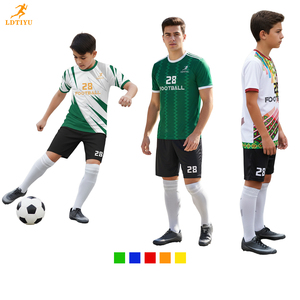 Maillot de sport d'été respirant et à séchage rapide, personnalisable pour équipes, uniforme d'entraînement de football, basketball, soccer, short - Product Image 1