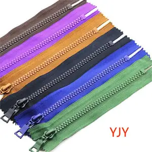 Factory Wholesale High Quality 5# 6# Customized Resin Automatic Lock Heavy Duty Zipper Color Plastic Zipper
