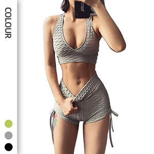 Set Sportivo Donna 2025 Lul di Alta Qualità: Reggiseno e Pantaloncini per Yoga, Nuova Moda a Vita Alta, Tinta Unita, Leggero e Traspirante - Product Image 1