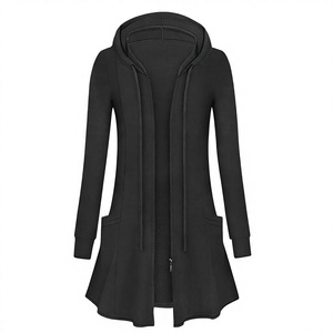Ensemble décontracté été 2026 : Veste et pantalon-jupe 2-en-1 à manches courtes en dentelle unie - Product Image 1