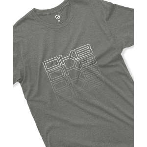 DKB 100% cotone t-shirt DKB ricamato Logo Street Style modello solido traspirante peso pesante 240 grammi lunghezza corta ampia vestibilità - Product Image 1