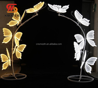 Support de lampe papillon LED pour décoration d'allée de mariage, arche lumineuse papillon pour fête