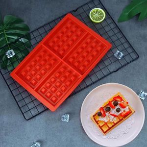 Moule à gaufres réutilisable en silicone, matériau de qualité alimentaire, outil de cuisson antiadhésif, compatible lave-vaisselle, sans BPA, résistant au four, pour la préparation de gaufres en cuisine - Product Image 5