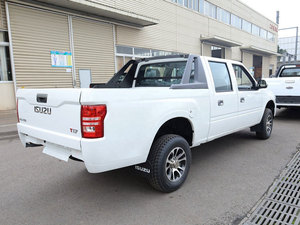 <span class=keywords><strong>Pick</strong></span>-<span class=keywords><strong>up</strong></span> chinois tout-terrain haute puissance <span class=keywords><strong>ISUZU</strong></span> Dmax Diesel 4WD Global Durable nouvelle voiture à vendre à bas <span class=keywords><strong>prix</strong></span> - Product Image 3