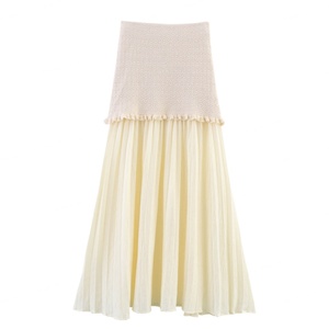 Jupe en tricot élégante et polyvalente pour femme, style vintage, nouvelle collection été 2025, style resort, confortable, coupe trapèze mi-mollet, 100 % naturelle - Product Image 1
