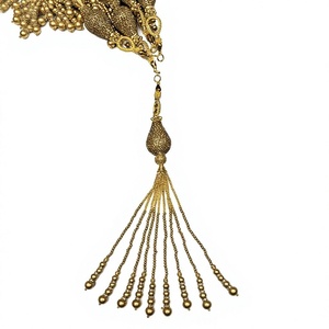 KUSHANG TEXTILE Franges perlées en cristal faites à la main, motif bohème de Noël, décoration intérieure du Gujarat, salon, occasion de mariage - Product Image 1