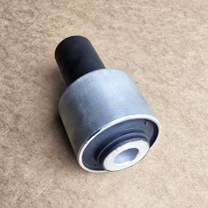 Buje de brazo de control inferior 48620-50070B 48640-50070B para sistema de suspensión de chasis Toyota Lexus - Product Image 1