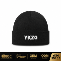 Op maat gemaakte logo geweven patch beanie muts hoge kwaliteit zwarte gebreide muts met boord winter warme schedelmuts muts voor heren dames groothandel