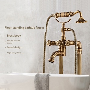 Robinet <span class=keywords><strong>de</strong></span> baignoire sur pied vintage en bronze huilé, avec pommeau <span class=keywords><strong>de</strong></span> douche pluie <span class=keywords><strong>de</strong></span> 59 pouces, double poignée et rotation à 360 degrés - Product Image 3