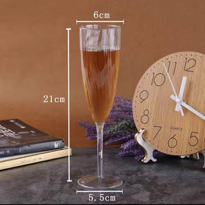 Verre à vin rouge en <span class=keywords><strong>plastique</strong></span> PS jetable de 180ml <span class=keywords><strong>réutilisable</strong></span> pour <span class=keywords><strong>Champagne</strong></span> Tower Step Cup pour boire - Product Image 6