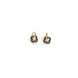 Boucles d'oreilles pendantes tendance en acier inoxydable 316L avec placage or PVD, durables et résistantes - Product Image 1