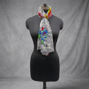 Women Floral Reversible <b>Long</b> <b>Scarf</b> Polyester Digital Printing All Seasons Daily Use - Product Image 3