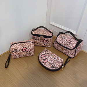 Borsa per il Trucco Portatile con Cerniera in PU con Stampa Leopardata, Originale e Autorizzata, per Donne, Viaggio e Uso Quotidiano - Product Image 4
