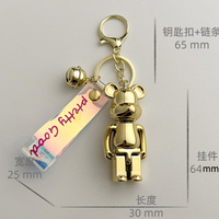 Vente en gros de porte-clés en acrylique léger et imperméable en forme d'ours en peluche 3D violent, clochettes, dessin animé, anime, porte-clés de voiture