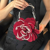 2025 nouveau Style rétro chinois vin rouge tressé perle Cheongsam sac Rose 3D pour rose fleur fée bandoulière pour les femmes ouvert