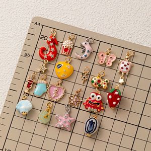 Set di Ciondoli Smaltati a Forma di Animale, Personalizzabili in Piccoli Lotti per Kit Fai-da-te di Gioielli, Collane <span class=keywords><strong>e</strong></span> Braccialetti, con Design Carino di Fiori, Stelle <span class=keywords><strong>e</strong></span> Tartarughe - Product Image 4