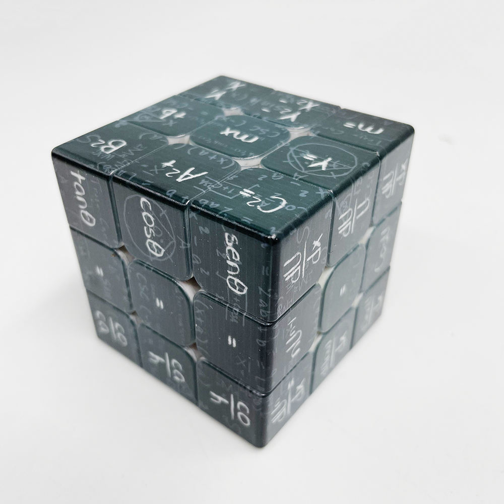 Matemáticas cubo mágico verde