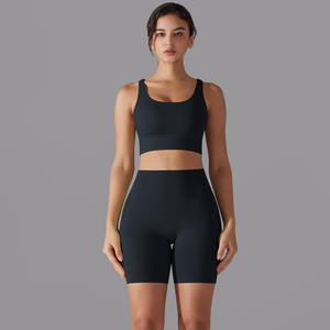 Nouvel ensemble de 5 pièces de sous-vêtements de sport personnalisés avec logo, grande taille, antibactériens et imperméables, comprenant un soutien-gorge dos croisé et un short taille haute pour le yoga - Product Image 2