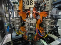 Waterproductielijn 36000bph Hoge Productie Huisdier Blaasvormmachine 3-In-1 Wassen-Vullen-Capping Combiblock Verpakkingslijn