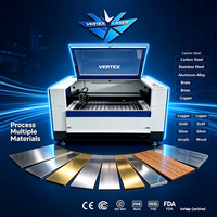 Machine de découpe laser CO2 à double lumière 1390Fiber avec tête laser Au3Tech, refroidissement par eau, réglage automatique de l'axe Z, table de travail personnalisée