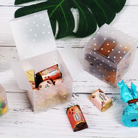 Boîtes cadeaux pliables en plastique givré, boîtes cadeaux transparentes pour emballages de bonbons de mariage