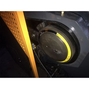 Máquina de troquelado serie LKS ML, Troqueladora con luz infrarroja, dispositivo de seguridad para etiquetas y corrugados - Product Image 6