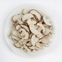 Gefreeze-droogde shiitake-paddenstoelen in blokjes, kant-en-klaar