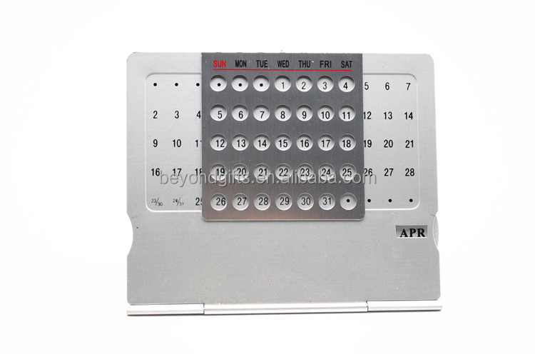韓国スタバ★winter desk perpetual calendar Amazon.com : PATIKIL Wood Perpetual Calendar, Desktop Acrylic