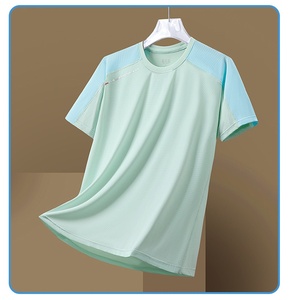 Camiseta deportiva transpirable para hombre: material ultrasuave con tecnología de secado rápido, ideal para entrenar, trotar - Product Image 6