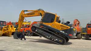 Excavadora hidráulica de orugas con motor diésel modelo 305 de 30 toneladas Hyundai 2022 de segunda mano con bomba de motor de caja de cambios - Product Image 6