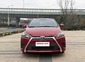 <span class=keywords><strong>Toyota</strong></span> <span class=keywords><strong>Yaris</strong></span> Zhixuan <span class=keywords><strong>Hybride</strong></span> 1.5L d'occasion 2016, berline à aspiration naturelle, boîte automatique CVT, avec caméra de recul, conduite à gauche, toit ouvrant - Product Image 3