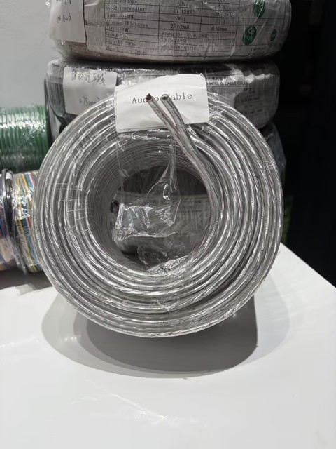 Transparent 2 Core Stranded Gold Silver OFC Conductor PVC Insulated Flexible 300V Rated 16/14AWG Speaker Cable for Car Home