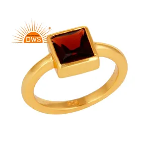 Natural Garnet Gemstone Ring Square Design Gold Plated 925 Silver Ring Jewelry Supplier Dainty Collection