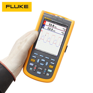 Oscilloscope numérique portable Fluke 123 Scopemeter 20 MHz avec cordons de test - Product Image 3