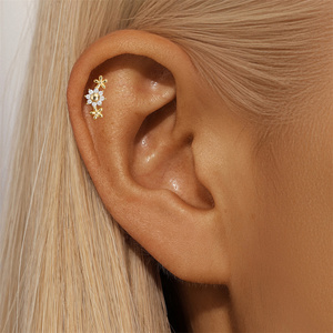 Pendientes de Aro Geométricos de Lujo S925 con Borlas de Perlas y Diseño de Flor y Estrella de 18K, Chapados en Rodio, de Moda - Product Image 4