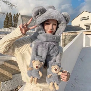 Ensemble bonnet, écharpe et gants en polaire pour femme Ni Xuan, hiver, épais, pelucheux, chaud, trois pièces, motif ours, taille adulte 54-56 cm - Product Image 2