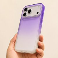 Coque dégradée en acrylique givré pour iPhone 18 Series, texture mate, protection de l'appareil photo, anti-rayures, antichoc, commande en gros OEM
