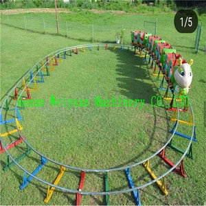 <span class=keywords><strong>Train</strong></span> de parc d'attractions 16 places Certificat CE Zhengzhou Track <span class=keywords><strong>Train</strong></span> Couleur personnalisée Centre commercial Intérieur <span class=keywords><strong>Train</strong></span> électrique - Product Image 3